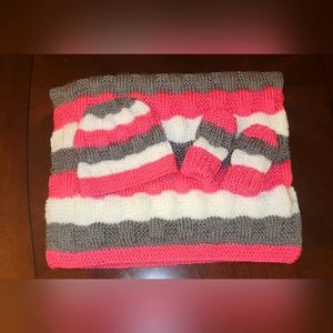 Hand knitted baby blanket,  hat and mitten set in plastic pouch